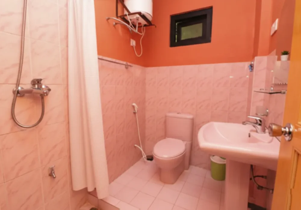 JP Home Stay bathrooms
